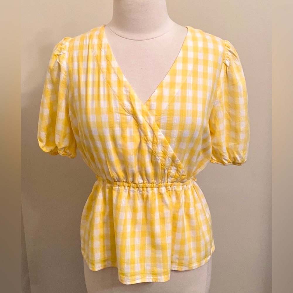 St John’s Bay Yellow White Gingham SZ S Preppy Farmer’s Daughter Americana Top